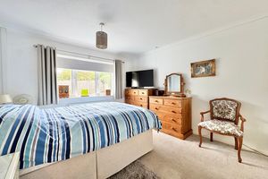Bedroom - click for photo gallery